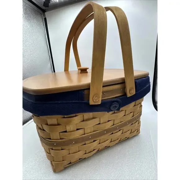 Longaberger 2003 Hostess Two Pie Basket, Wood Riser & Blue Fabric Liner12x12x8